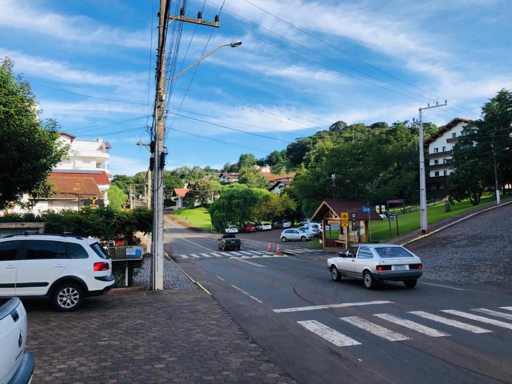 Alpen Hospedagem Treze Tílias Dış mekan fotoğraf